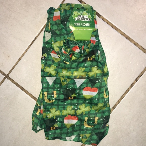 ST PATTYS SCARF - Picture 2 of 7